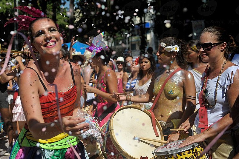 Bloco Mulheres Rodadas é um dos que politizam o carnaval destacando a necessidade de enfrentar o assédio sexual