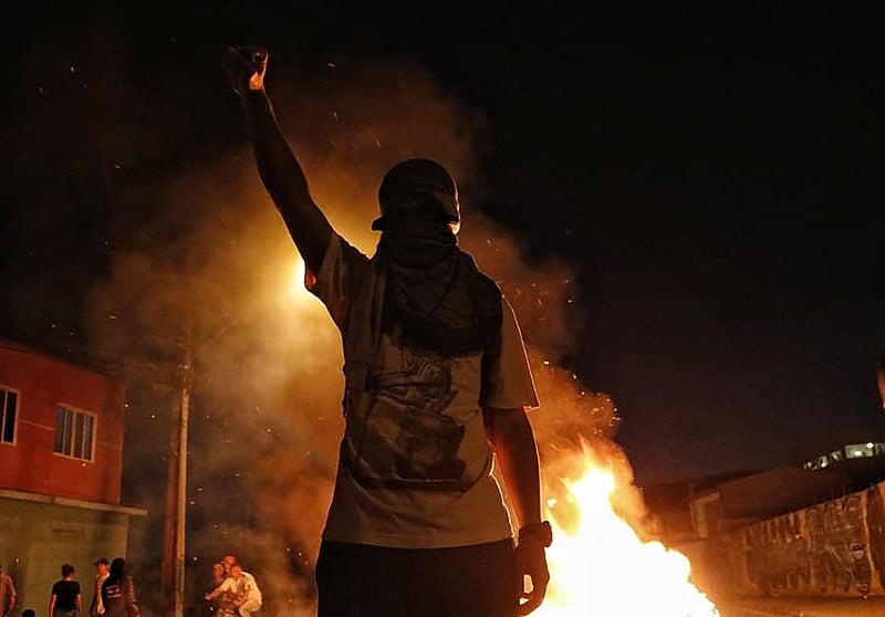 "Foi um grito mesmo de dor, de raiva, de angústias, de acúmulos", afirma a fotojornalista Giorgia Prates