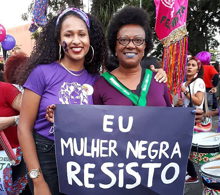 Dia 25 de Julho se celebra no Brasil o Dia Nacional de Tereza de Benguela e da Mulher Negra.