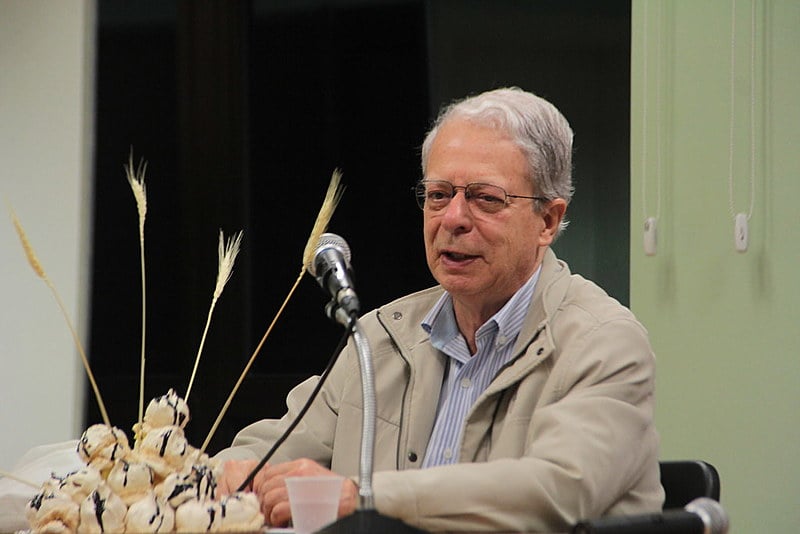 Frei Betto na Feira do Livro de Porto Alegre em fevereiro de 2020