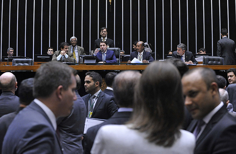 A autorização para criar cargos estava no mesmo projeto que concedeu aumento a servidores da Superintendência da Zona Franca de Manaus (Suframa)