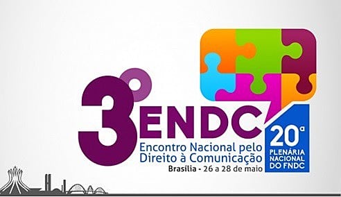 Segundo dados do coletivo Intervozes, 32 deputados federais e oito senadores são controladores diretos de meios de comunicação.