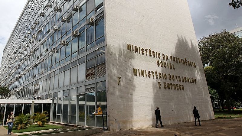 Bolsonaro não detalhou proposta que levaria ao fim da pasta