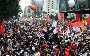 MPT diz que compete aos trabalhadores decidir sobre o direito de greve e sobre seus interesses