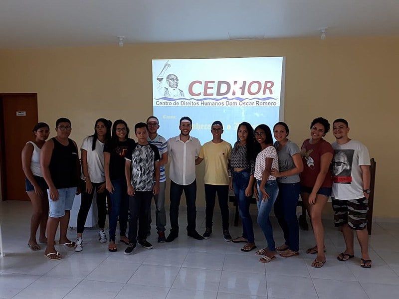 Turma do curso "Conhecendo o Direito".
