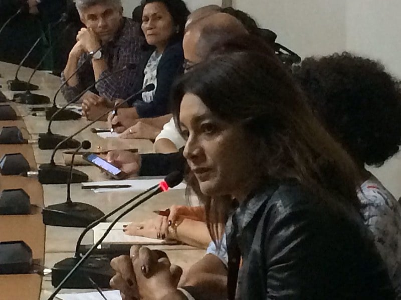 Participam o Movimento Humanos Direitos - da atriz Dira Paes (foto) -, MST, CUT, CPT, Contag, Sociedade de Direitos Humanos, entre outros