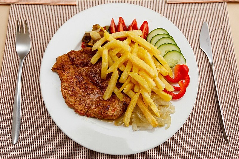 Prato de comida: para poder comer uma tigela de feijão cozido, um malauiano precisa gastar 41% da sua renda diária; um sueco gasta 0,41%