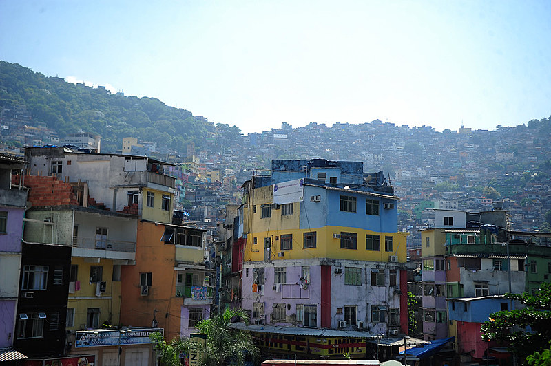 Comunidade da Rocinha, localizada na zona sul do Rio de Janeiro