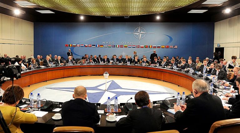 Ucrânia: a guerra infinita da Otan
