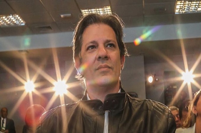 Principal distinção do parlamento gaúcho será entregue a Fernando Haddad