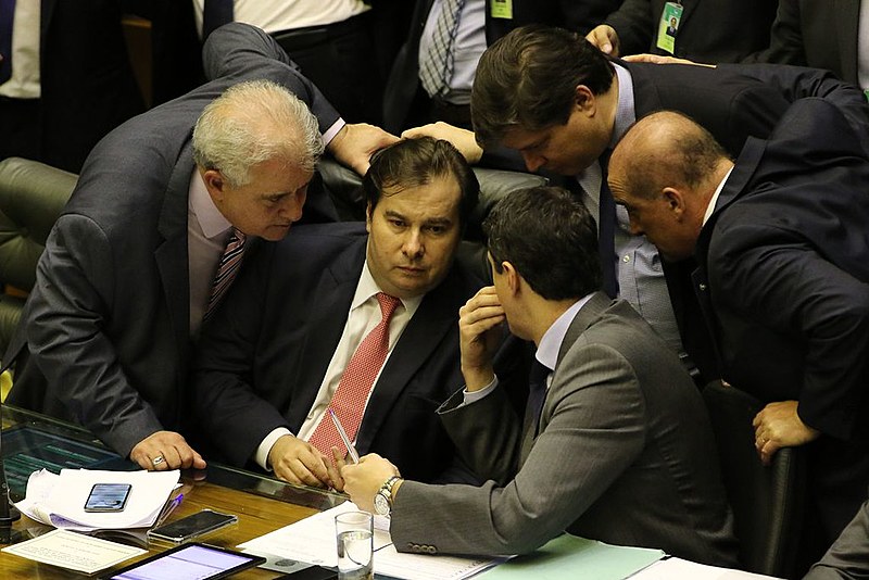 Comissão Especial concluiu primeiro turno de votação da reforma da Previdência na madrugada deste sábado (13)