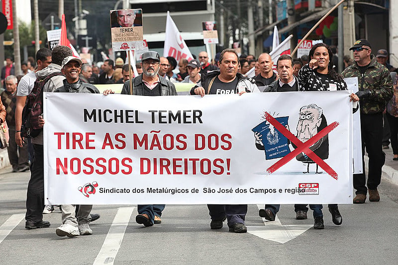 Entidade diz que primeiro passo é repensar o chamado "teto dos gastos", aprovado pelo atual Congresso por emenda constitucional.
