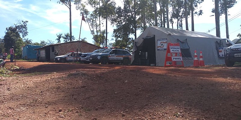 Polícia afirma que não há prazo para se retirar de acampamento