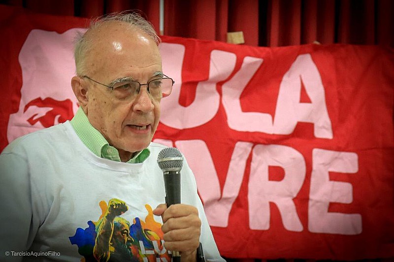 O Comitê está organizando uma ala Lula Livre para o ato do Dia do Trabalhador