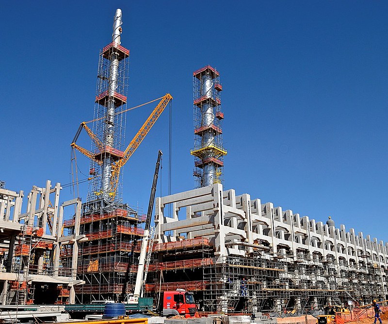 Complexo Petroquímico que abrigava mais de 30 mil trabalhadores, hoje tem apenas 600 funcionários