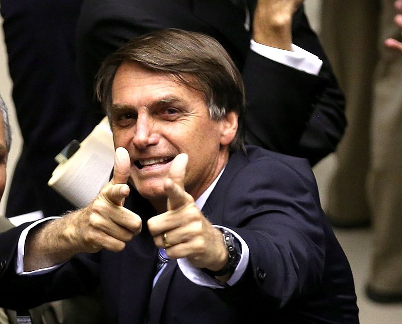 Luta em defesa da democracia em curso deve incorporar obrigatoriamente o combate ao fascismo