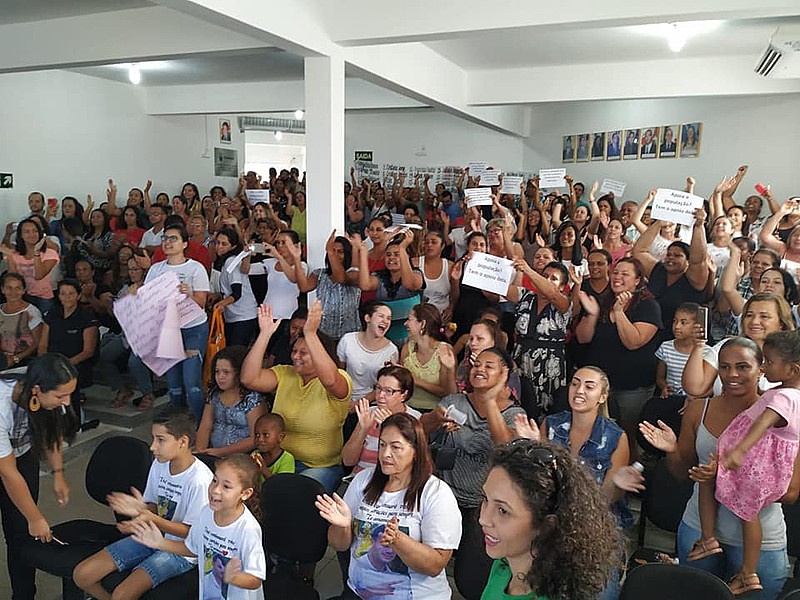 No último dia 28, moradores de Mário Campos lotaram a Câmara Municipal em solidariedade à vereadora