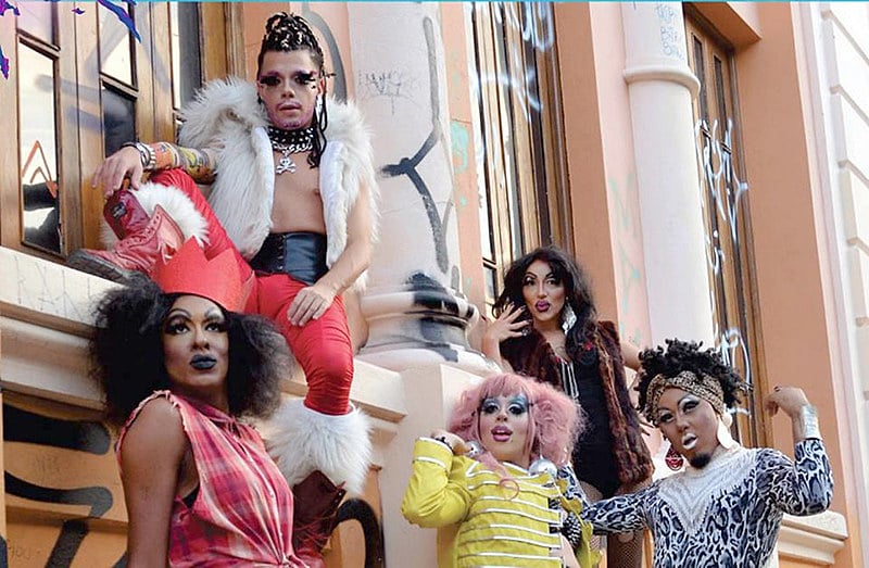 Uma das atrações do festival é o coletivo Show The Pulso in Chamas, que divulga a arte drag na cena LGBT de BH