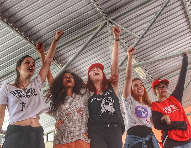 Mulheres participam de formação para o Congresso do Povo no Sul de Minas, em Poços de Caldas.