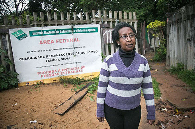 Lígia é neta dos fundadores do quilombo, que chegaram na área na década de 1940