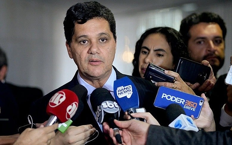Ricardo Ferraço disse que apresentará seu relatório na CAE da Casa nesta terça-feira (23)