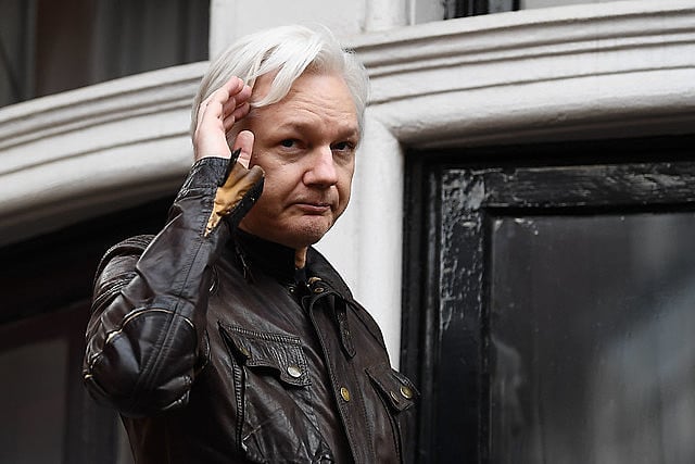 Fundador do WikiLeaks está preso no Reino Unido desde abril e teve negado pedido de adiamento de processo de extradição para os EUA