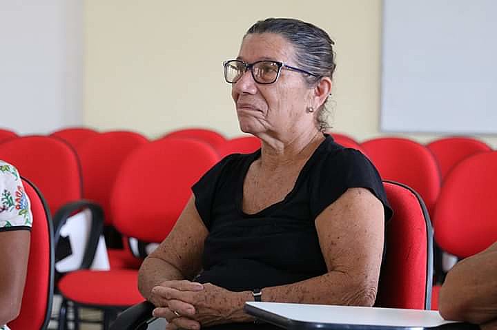 Atualmente está com 71 anos, continua contribuindo com o MST, sendo uma das matriarcas na luta pela terra