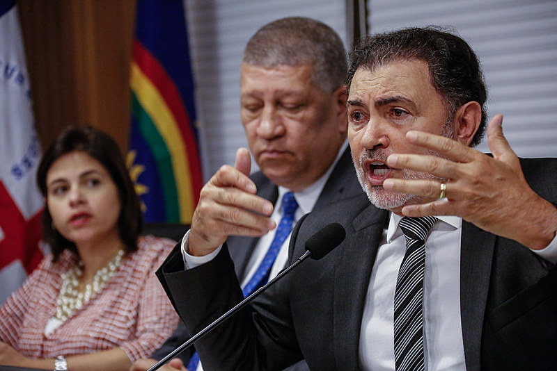 Projeto deve ser votado em comissão na manhã desta quarta (11) e seguir para o plenário na quinta (12)