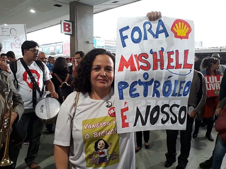 “A Petrobras está sendo saqueada”, afirma petroleiro
