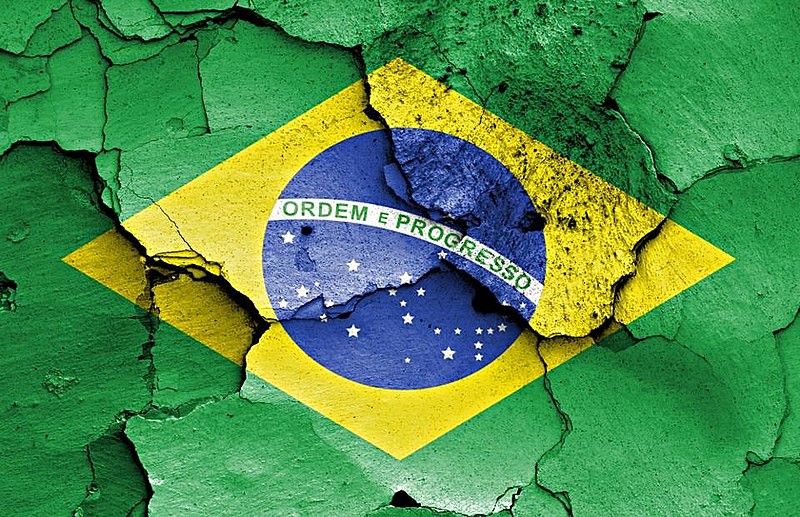 A única saída consiste em identificar uma nova liderança com legitimidade