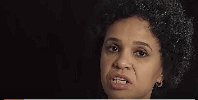 Intelectuais e artistas têm se reunido para discutir crise política no Brasil
