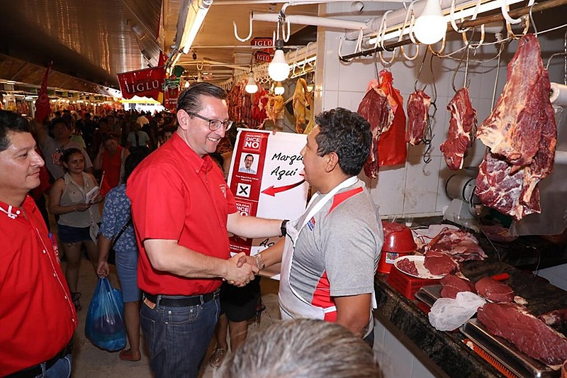 El candidato presidencial Óscar Ortiz nació en Santa Cruz y representa a los sectores de ganadería y producción de soja