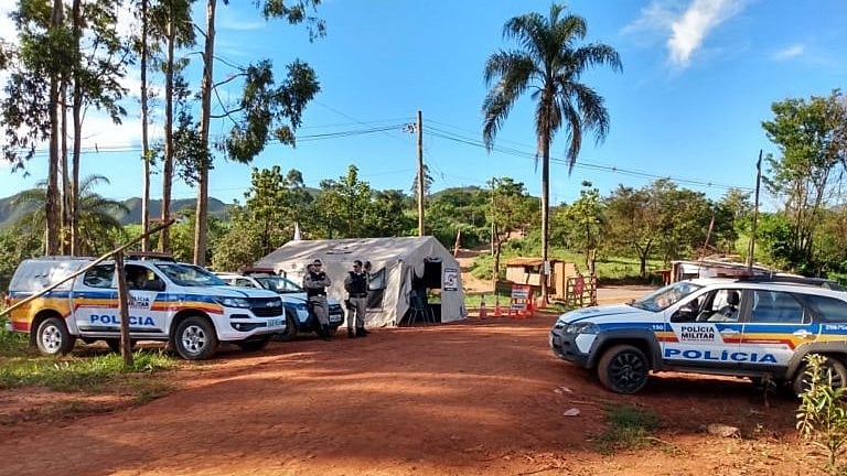 Military Police invaded two camps of the Landless Workers' Movement and have established bases within the camps to "fight crime"