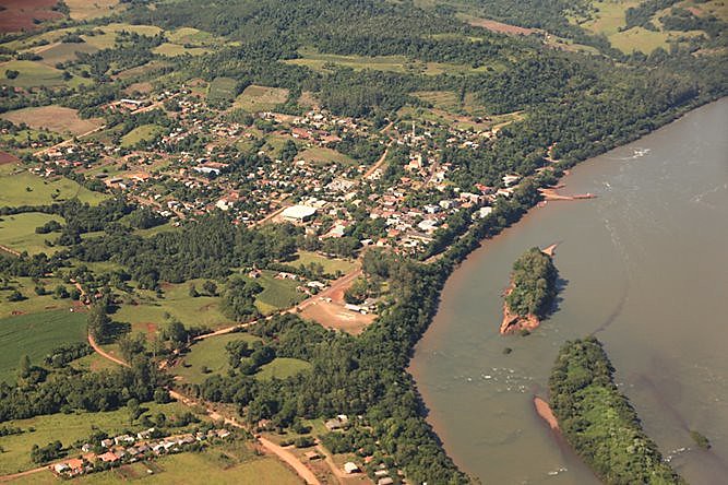 Porto Mauá, fronteira com Argentina banhada pelo Rio Uruguai, será uma das cidades mais atingidas com barragem