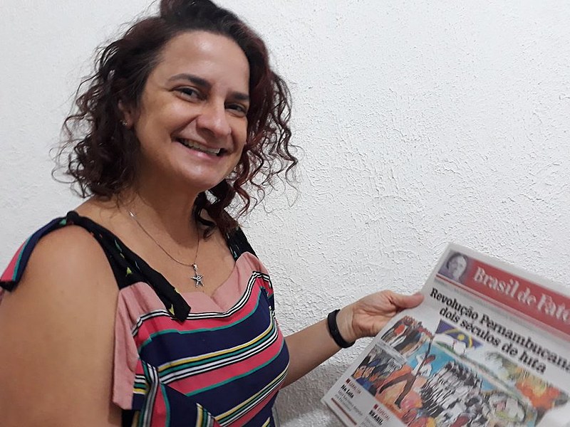 Rosa Sampaio é jornalista, atua no Centro de Cultura Luiz Freire e integra o Fórum Pernambucano de Comunicação
