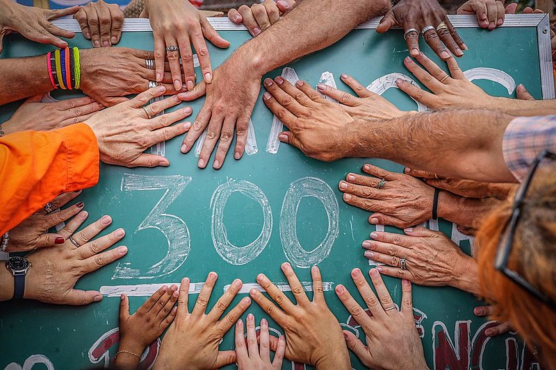 300 dias de resistência e luta: “Boa tarde, presidente Lula” nesta quinta-feira (31) na Vigília Lula Livre