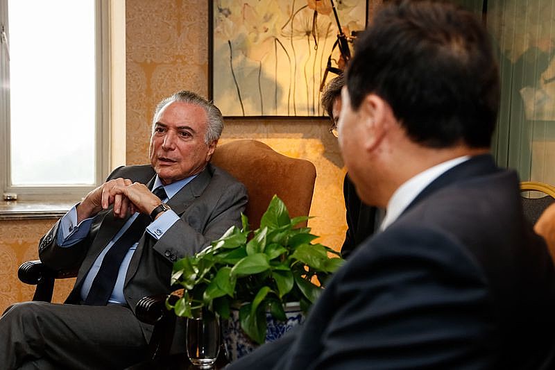Temer viajou para a China para participar de uma reunião dos BRICS