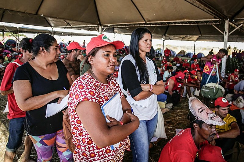 Além de marcharem, militância da Marcha Lula Livre também de outras atividades, como a formação política.