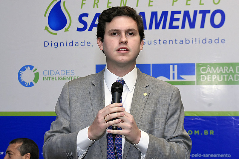 Enrico Misasi (PV-SP) é coordenador da Frente Parlamentar Mista em Defesa do Saneamento lançada nesta quarta-feira (30)