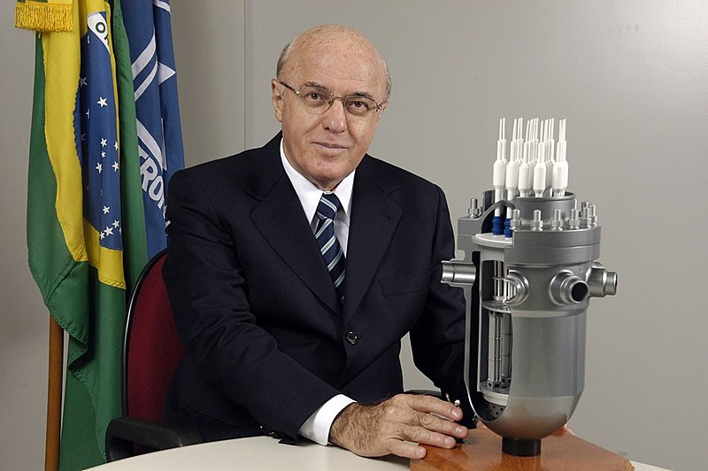 O almirante Othon, preso pela Lava Jato, é o reponsável por uma das maiores descobertas científicas brasileiras
