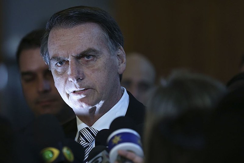 Eleito com um discurso de “nova política” , Bolsonaro viu seu discurso se desmanchar no ar quando ocupou a cadeira da Presidência