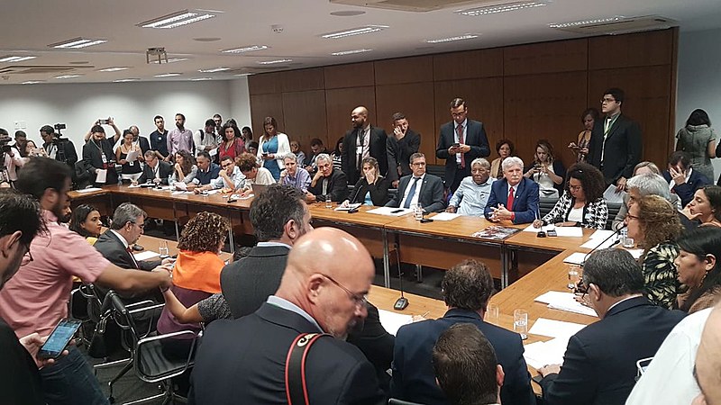 Fóruns permanentes de acompanhamento da situação amazônica devem ser criados