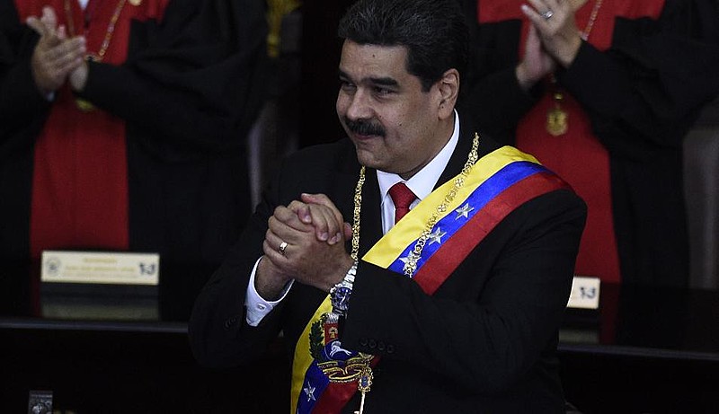 Maduro pretende adiar eleições legislativas para fevereiro