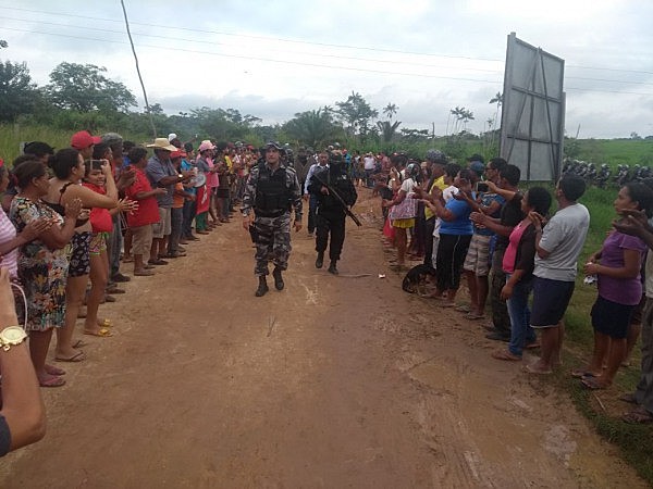 Operação da Polícia Militar no acampamento Hugo Chávez, do MST, em Marabá, no Pará