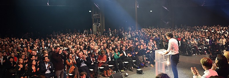 GroenLinks, liderado por Jesse Klaver (na foto), foi partido que mais cresceu nas eleições da Holanda