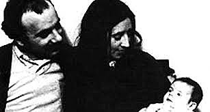 Avó das Praças de Maio é uma associação que busca os netos desaparecidos durante a ditadura cívico militar na Argentina (1976-1983)