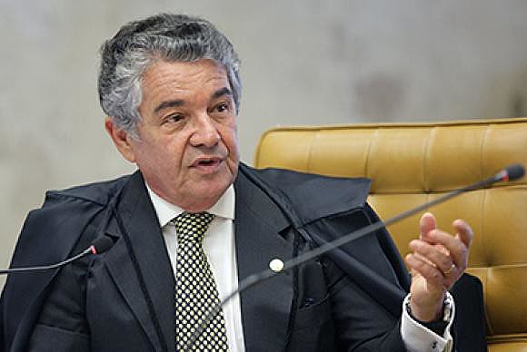 Minsitro Marco Aurélio restaurou mandato de Aécio Neves (PSDB) no Senado