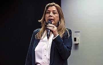"A verdade é que o objetivo é fragilizar a previdência pública para privatizar"