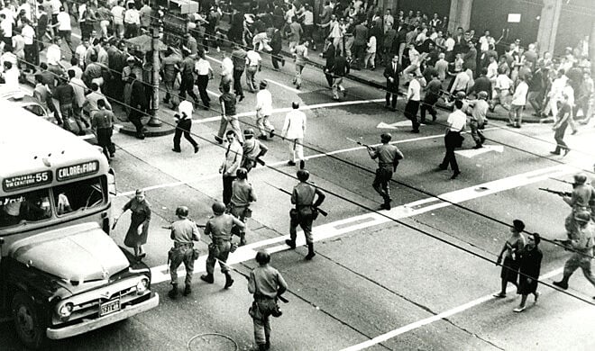 O documento revela que, com a cooperação da Prefeitura, 47 corpos de opositores do regime assassinados pela repressão foram sepultados como