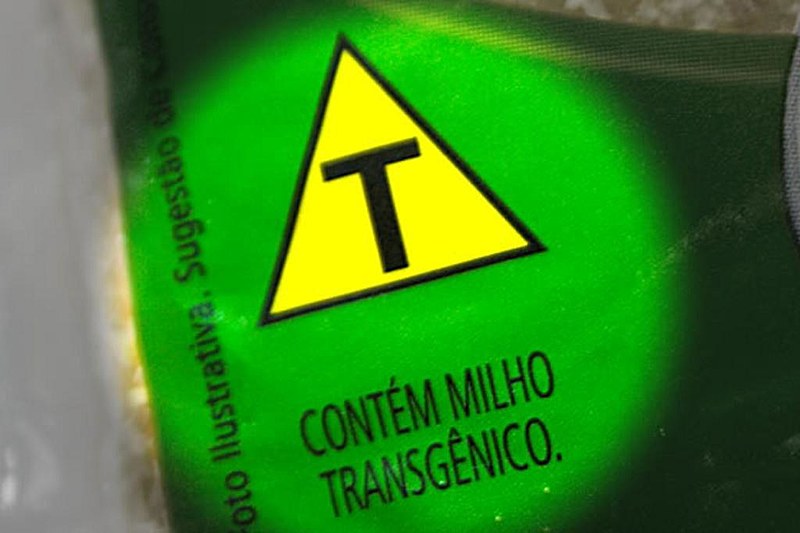 Atualmente, é obrigatória a rotulagem de produtos que possuam organismos geneticamente modificados